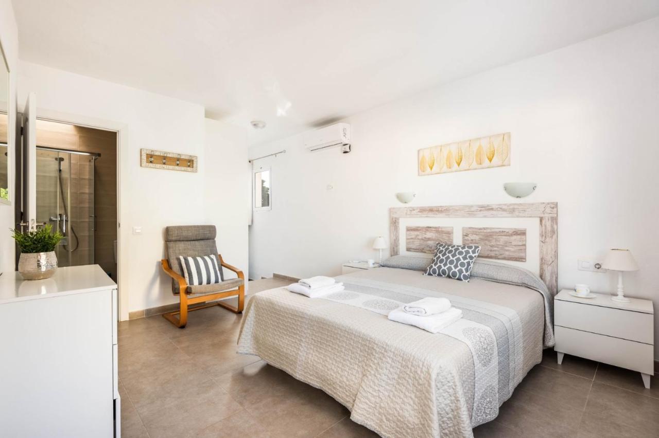 Villa San Jose By Villa Plus Cala En Porter  Bagian luar foto